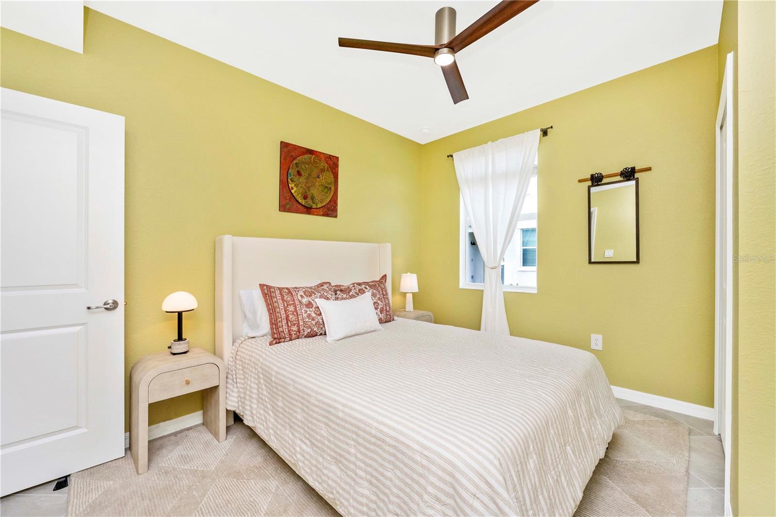 WELLEN PARK GOLF & COUNTRY CLUB - Residential Lease