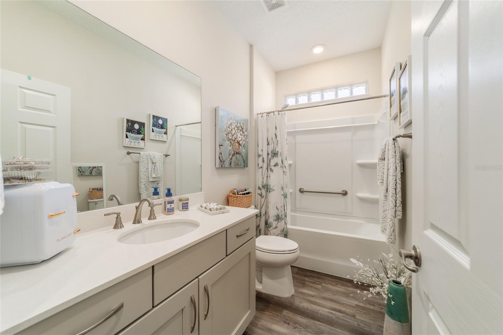 WEYBOURNE LANDING - Residential