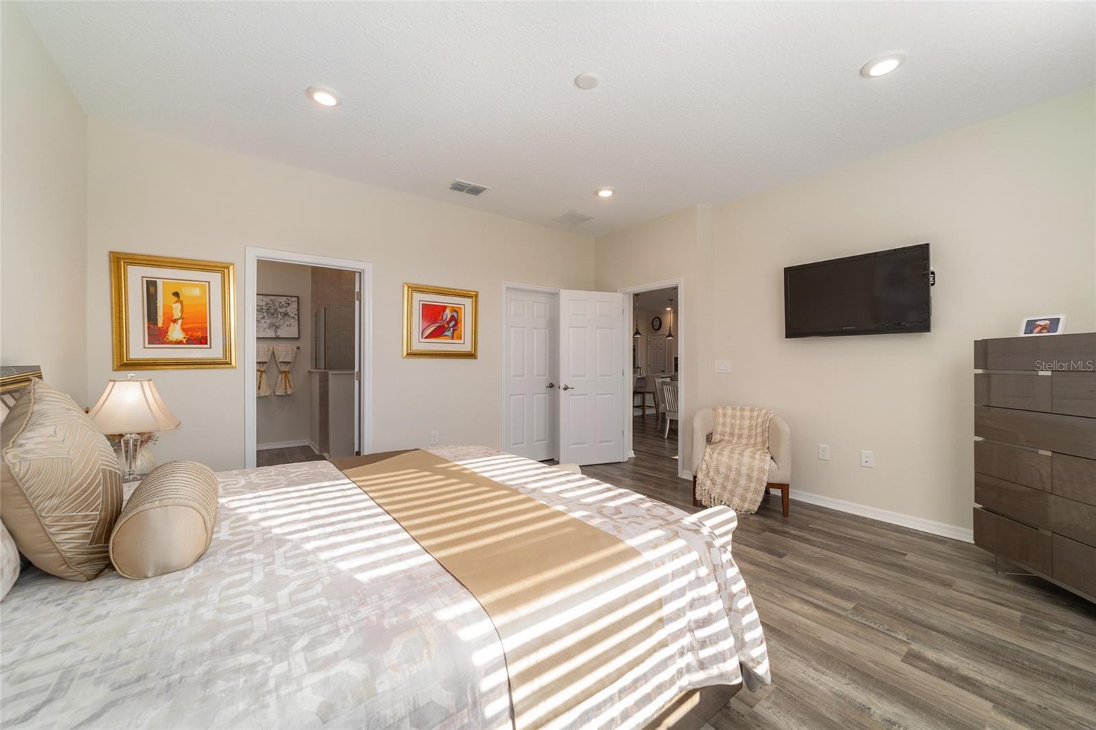 WEYBOURNE LANDING - Residential