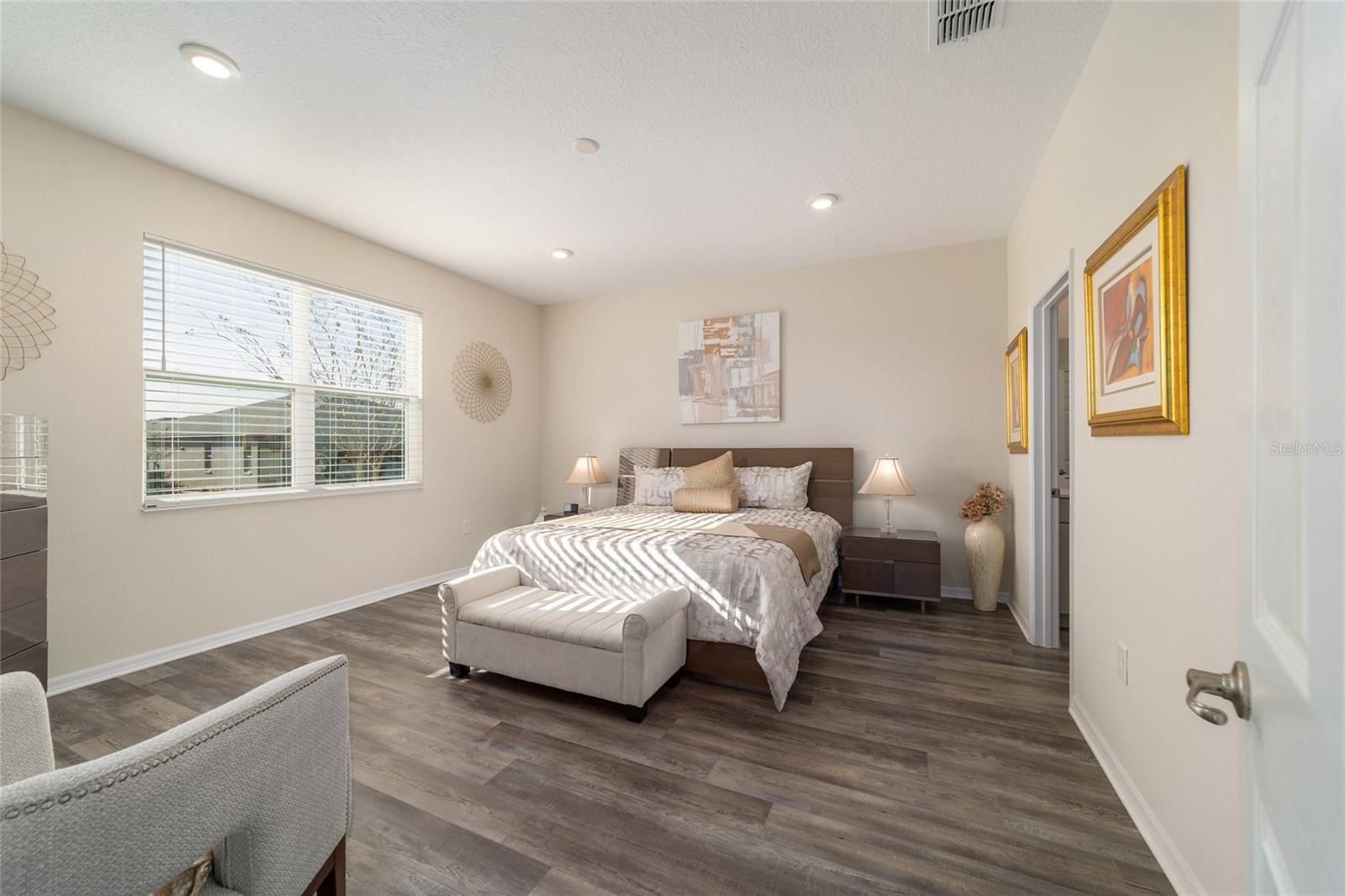 WEYBOURNE LANDING - Residential