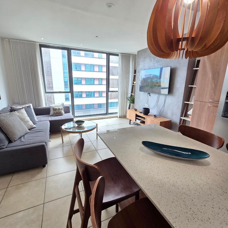 JUST LISTED! Beautiful apartment at 4th floor Ciudadela Tower 1400 facing the plaza for rent. The facilities in Ciudadela includes gym, pool, security and Pueblo Supermarket right at plaza level. Also, in the area you can enjoy restaurants, trendy cafes, banks, pharmacies, spa, boutiques and awesome lifestyle. 1 Bedroom with large windows for natural light, 1 Bathroom, Completely furnished with stainless steel appliances. Full power generator and water cistern, Prime Location in the heart of Santurce. Secure & Exclusive - Don’t miss the chance to live in one of San Juan’s most dynamic neighborhoods!