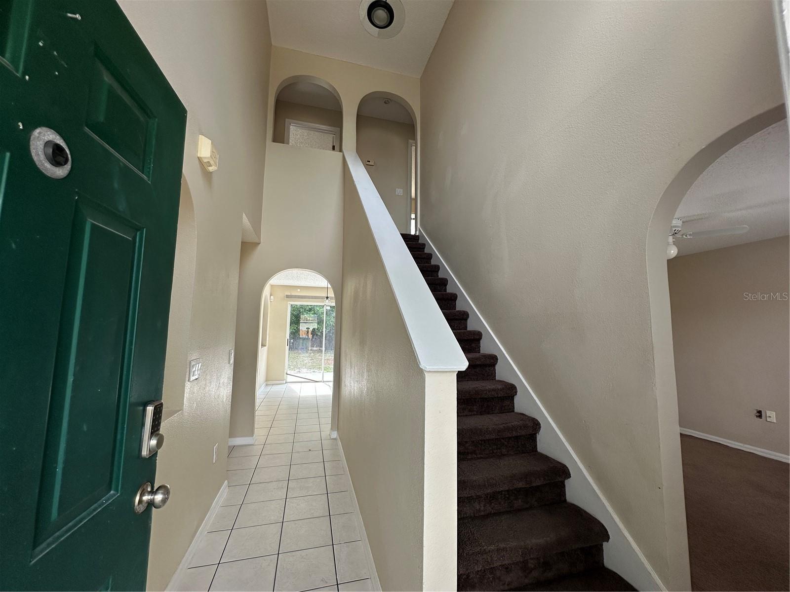 118 OAK VIEW PLACE