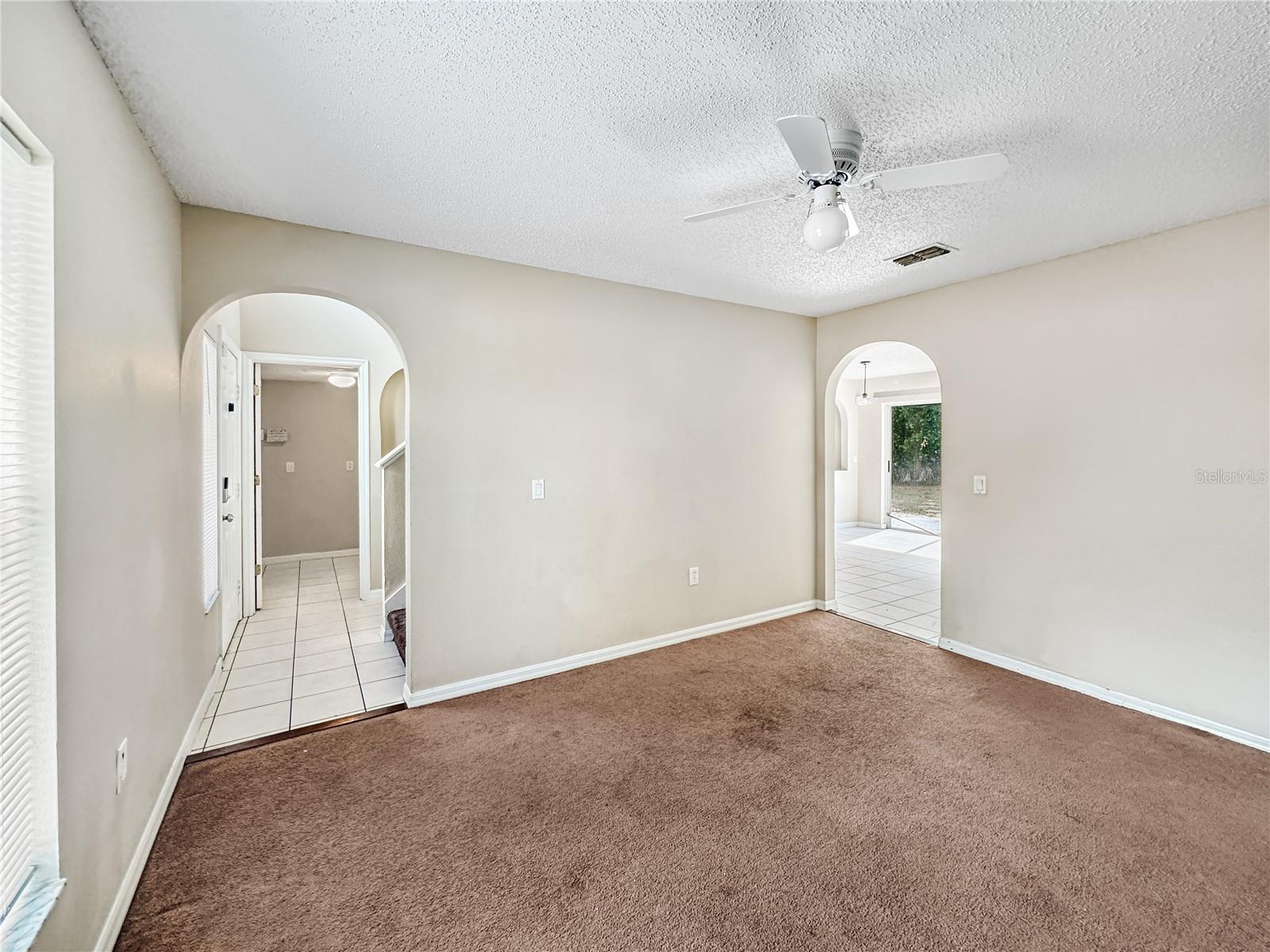 118 OAK VIEW PLACE
