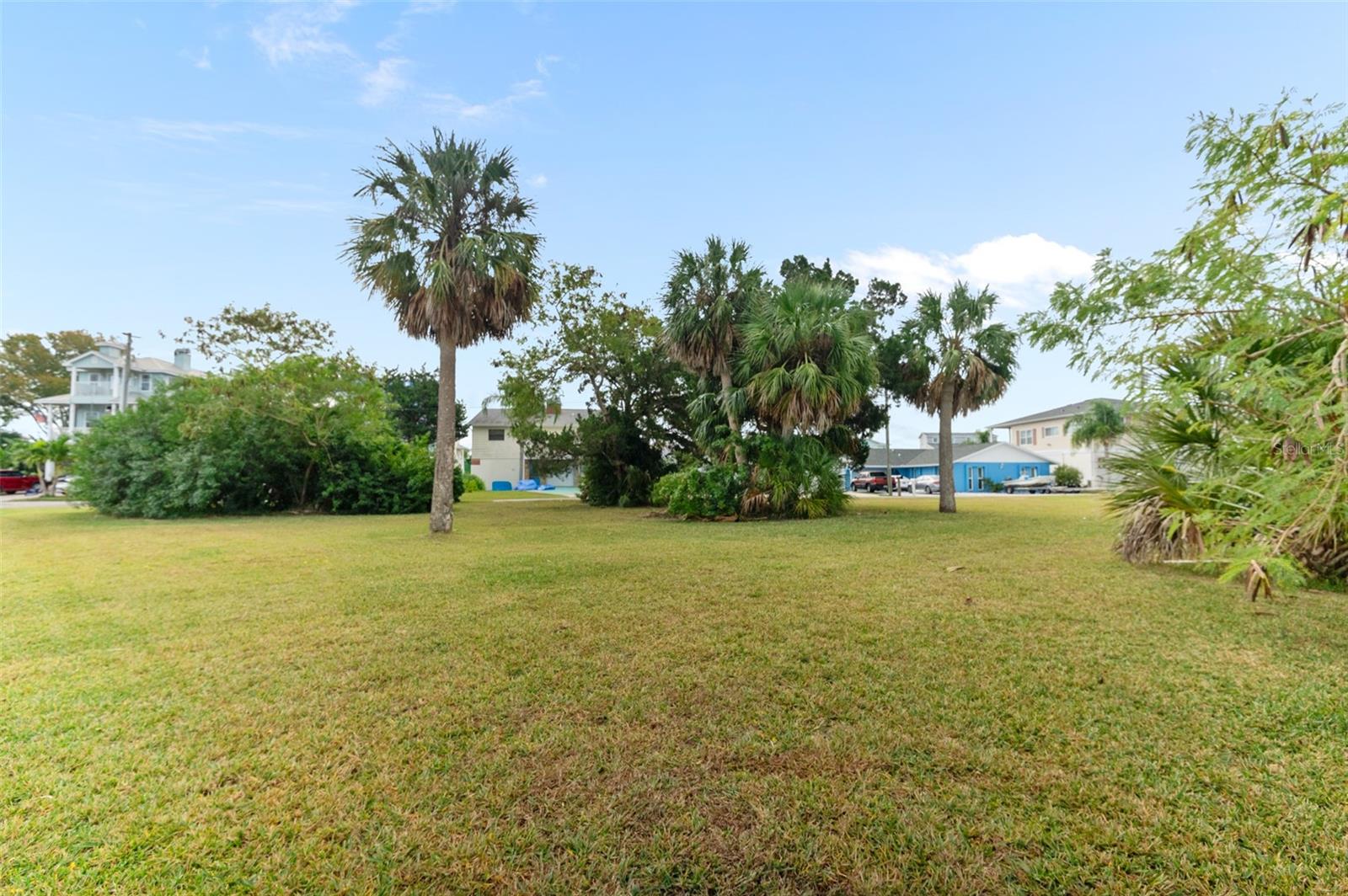 HUDSON BEACH ESTATES - Land