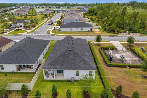 A home in DAVENPORT