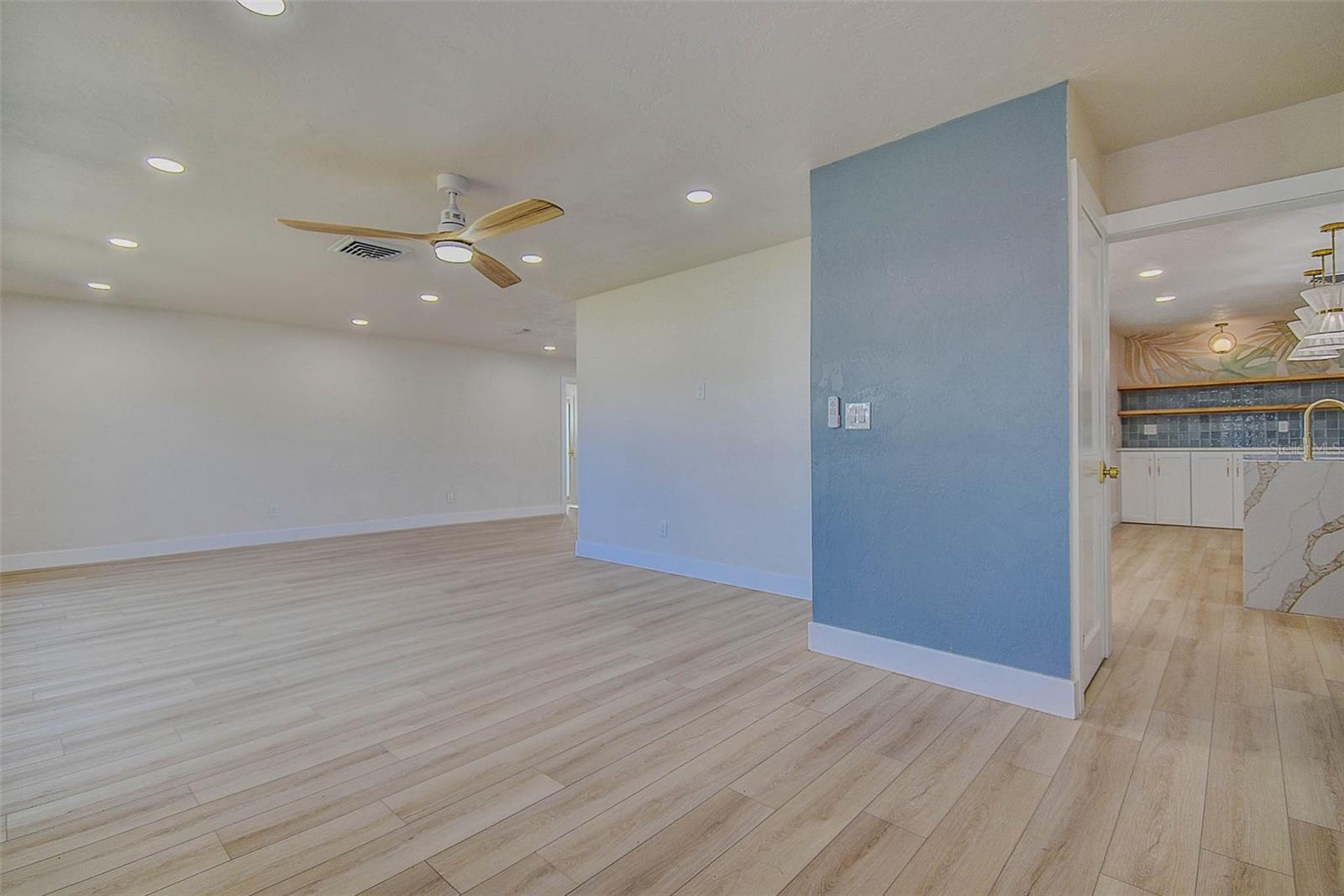 BROADWATER UNIT 2 - Residential