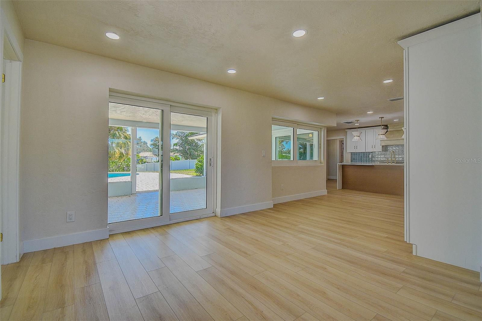 BROADWATER UNIT 2 - Residential