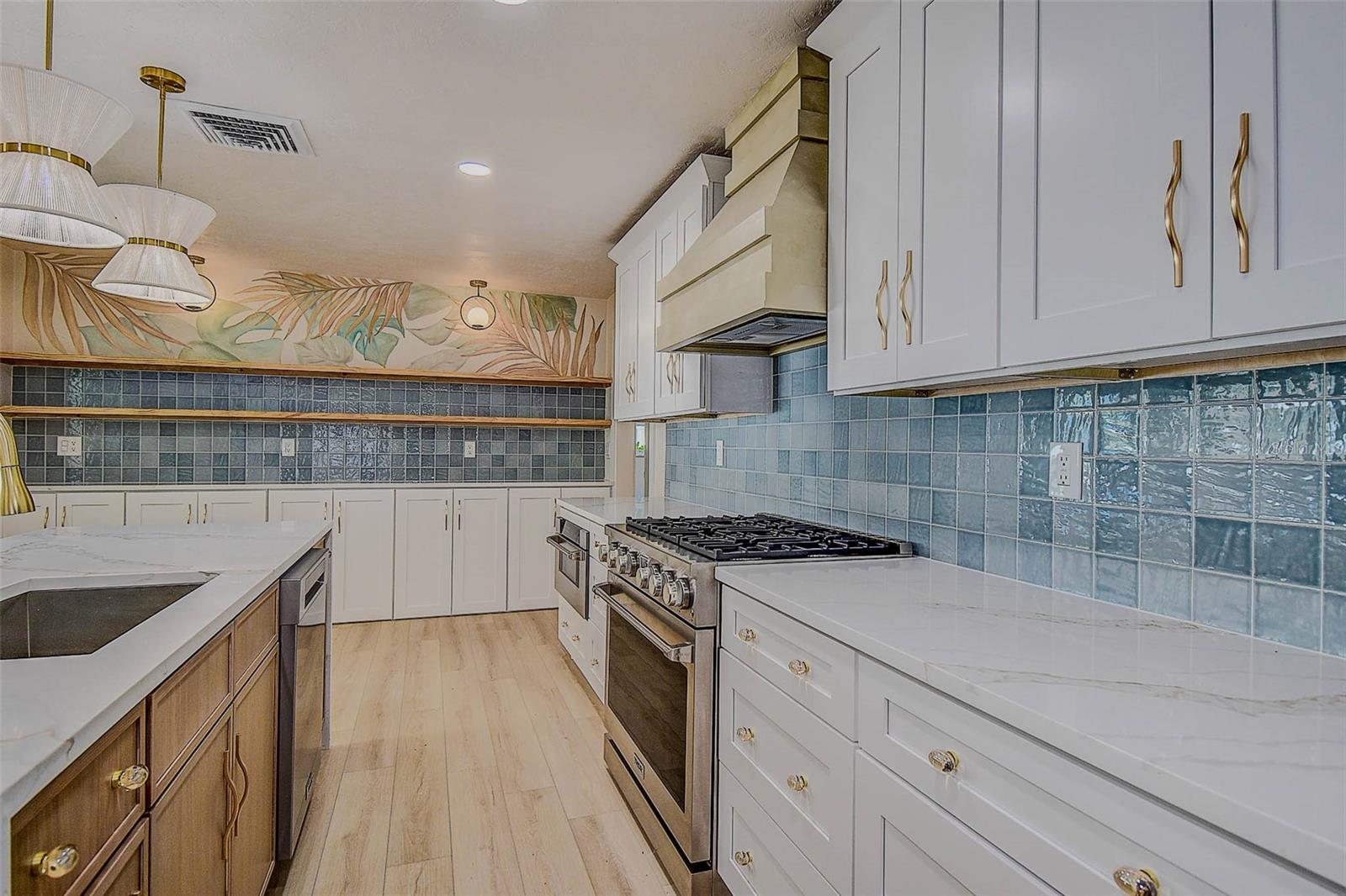 BROADWATER UNIT 2 - Residential
