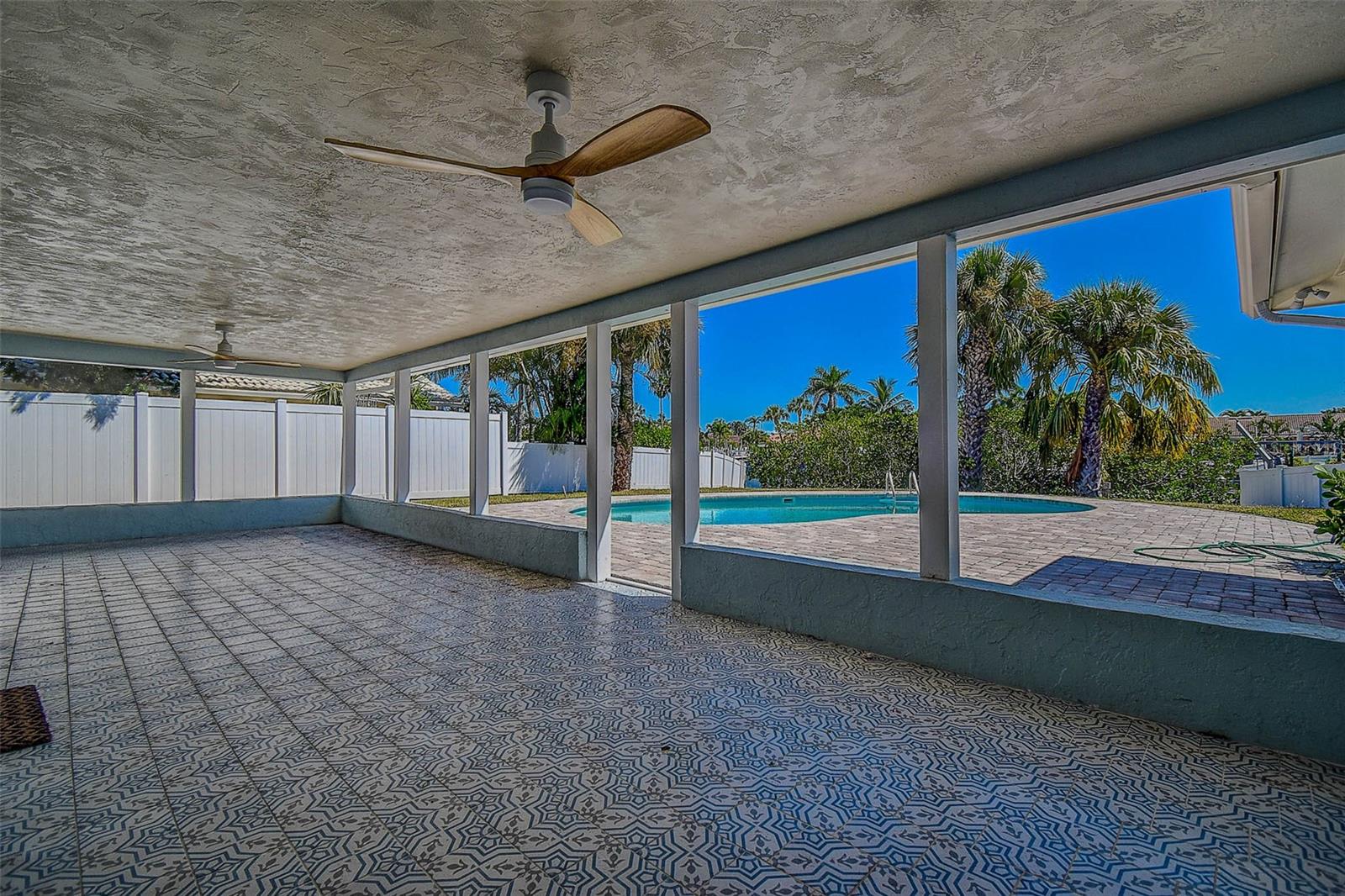 BROADWATER UNIT 2 - Residential