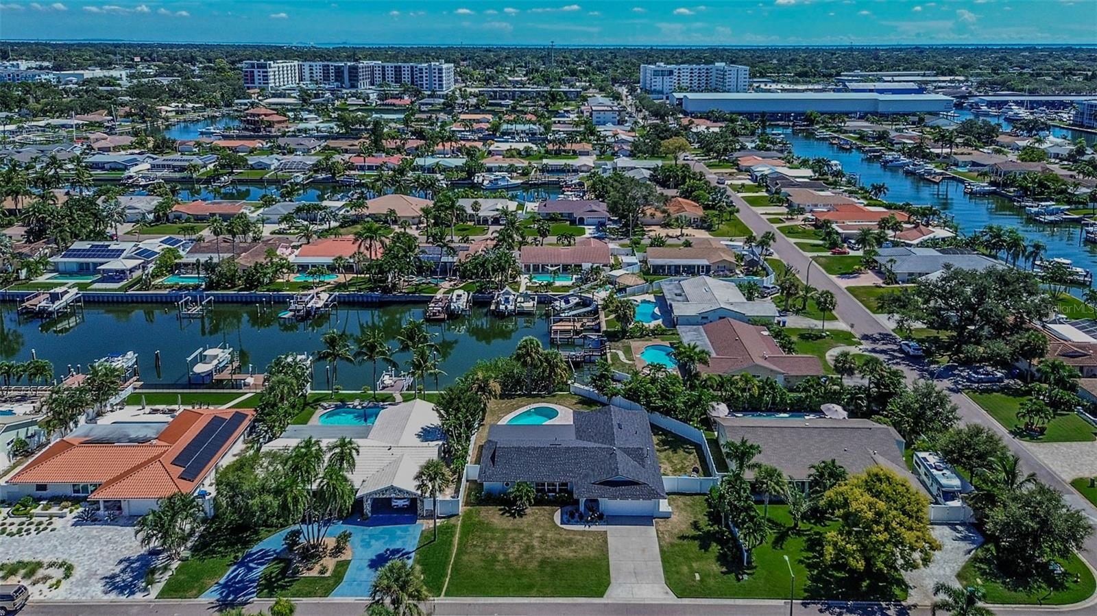BROADWATER UNIT 2 - Residential