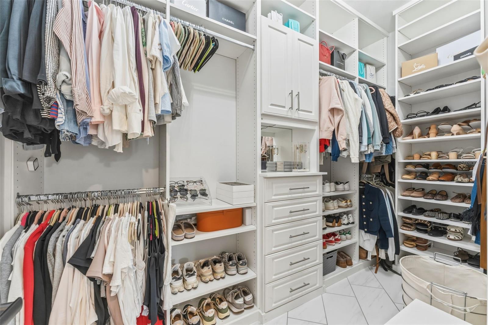 CYPRESS LAKE ESTATES - Residential