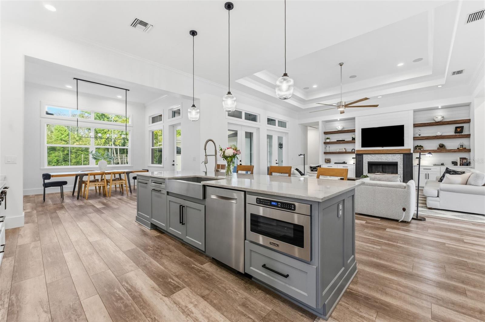 CYPRESS LAKE ESTATES - Residential