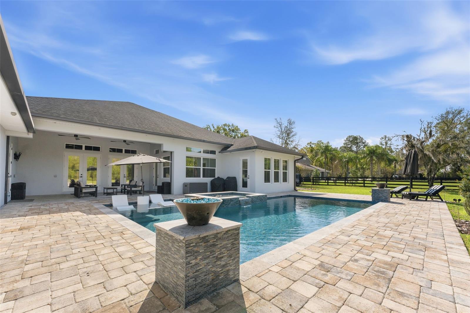 CYPRESS LAKE ESTATES - Residential