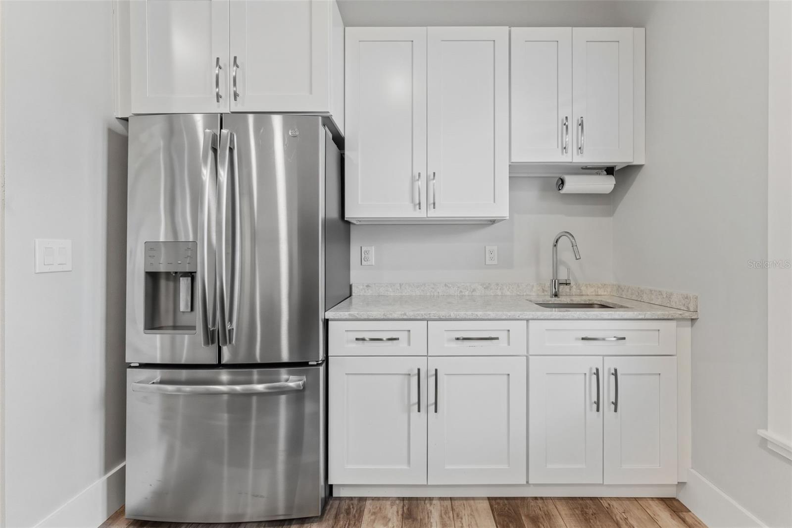 CYPRESS LAKE ESTATES - Residential