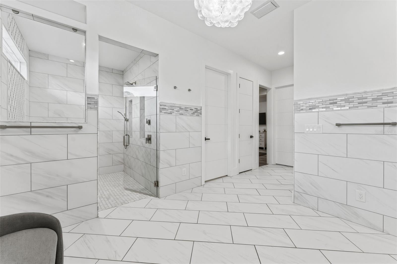 CYPRESS LAKE ESTATES - Residential