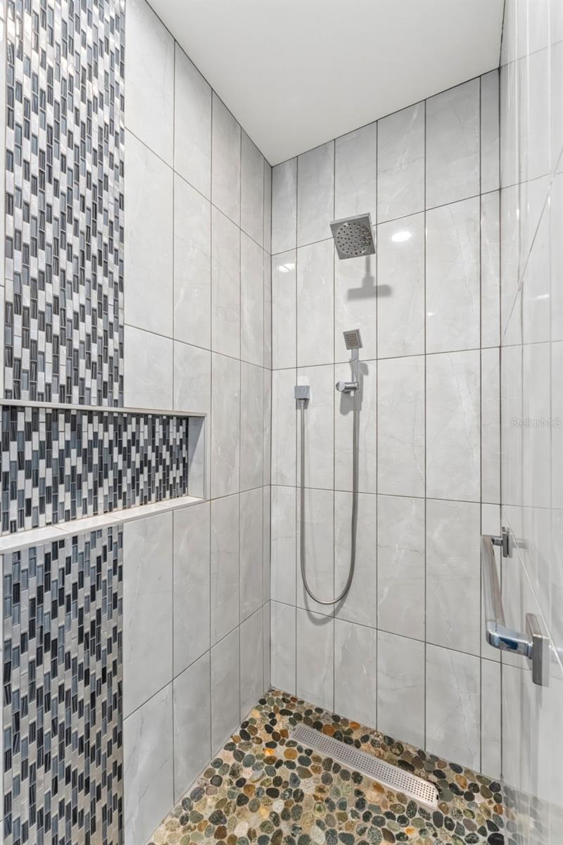 CYPRESS LAKE ESTATES - Residential