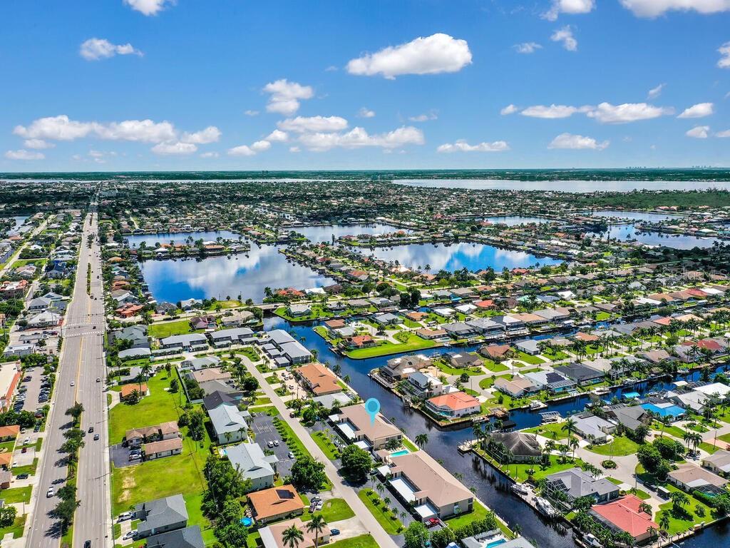 DOCKSIDE CONDO CAPE CORAL - Residential