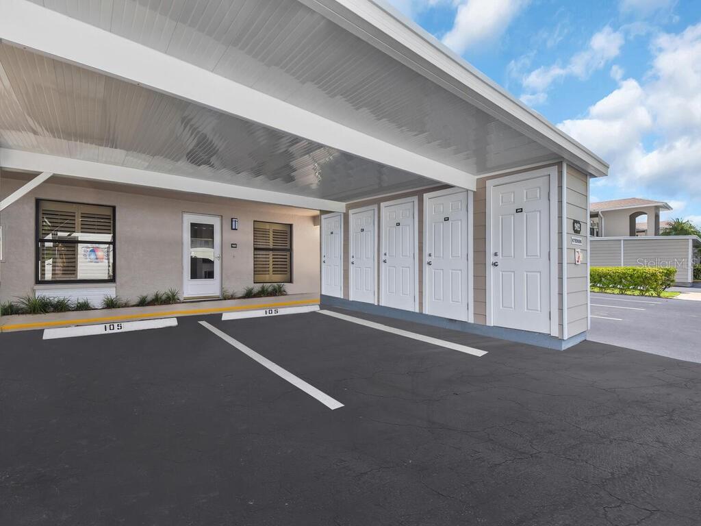 DOCKSIDE CONDO CAPE CORAL - Residential