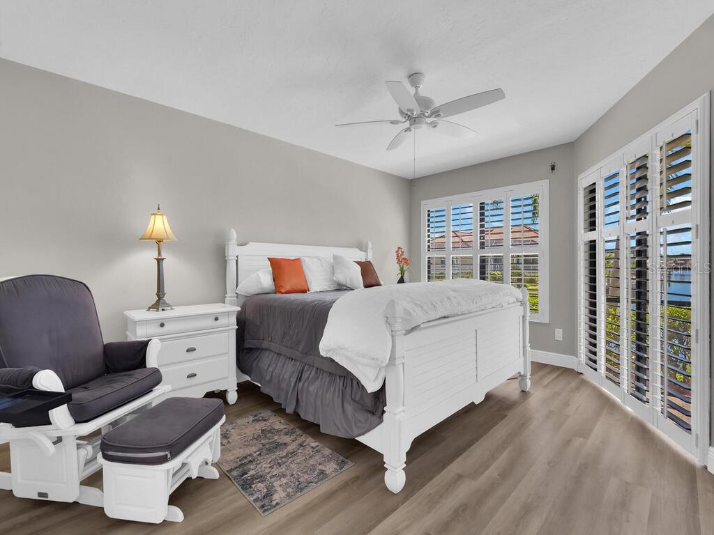DOCKSIDE CONDO CAPE CORAL - Residential