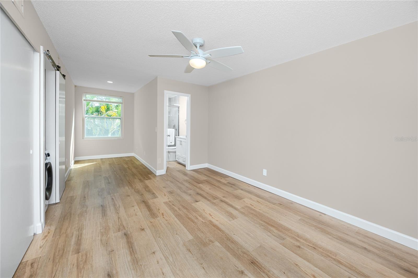 ON TOP OF THE WORLD - Residential