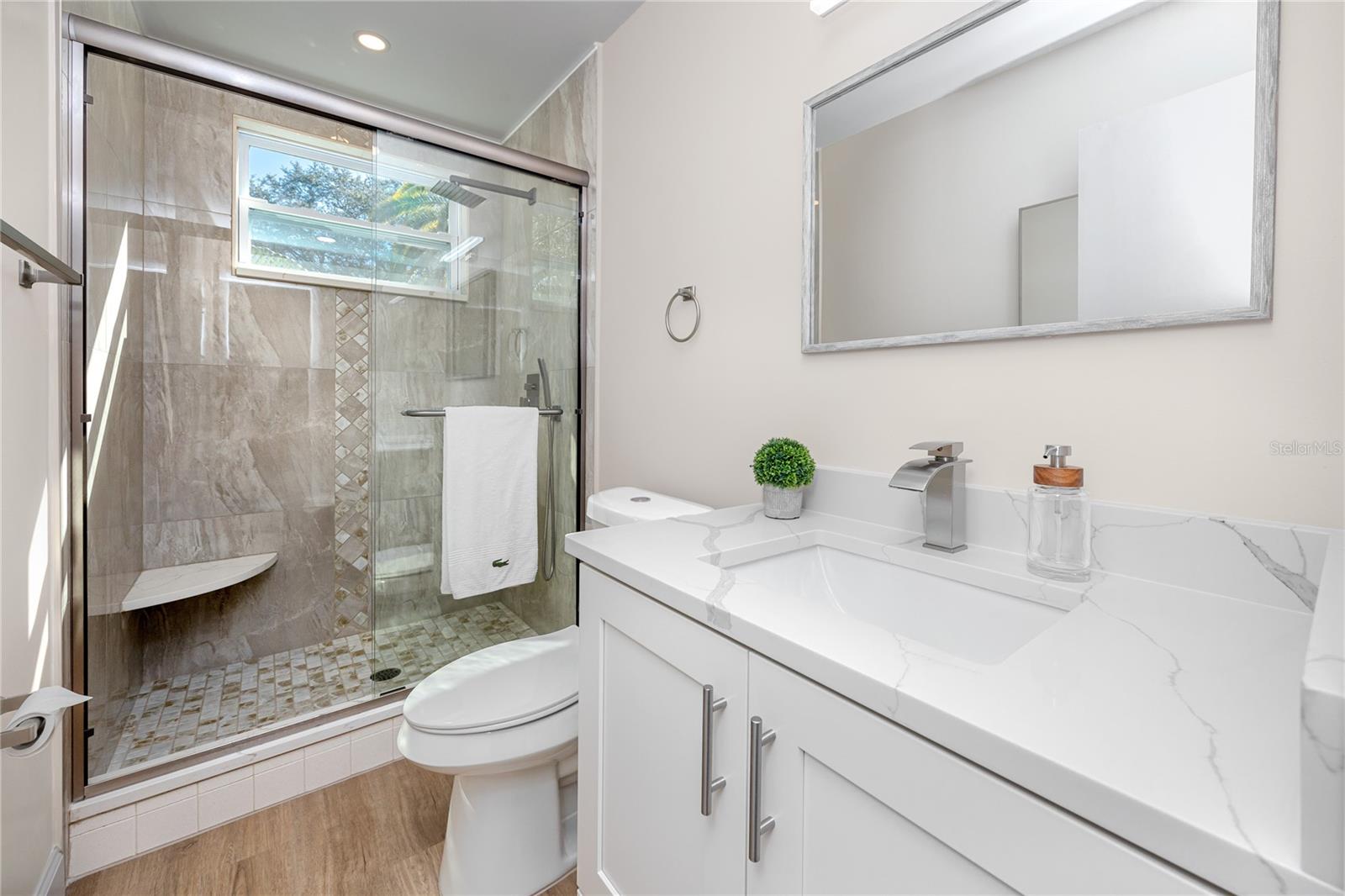 ON TOP OF THE WORLD - Residential