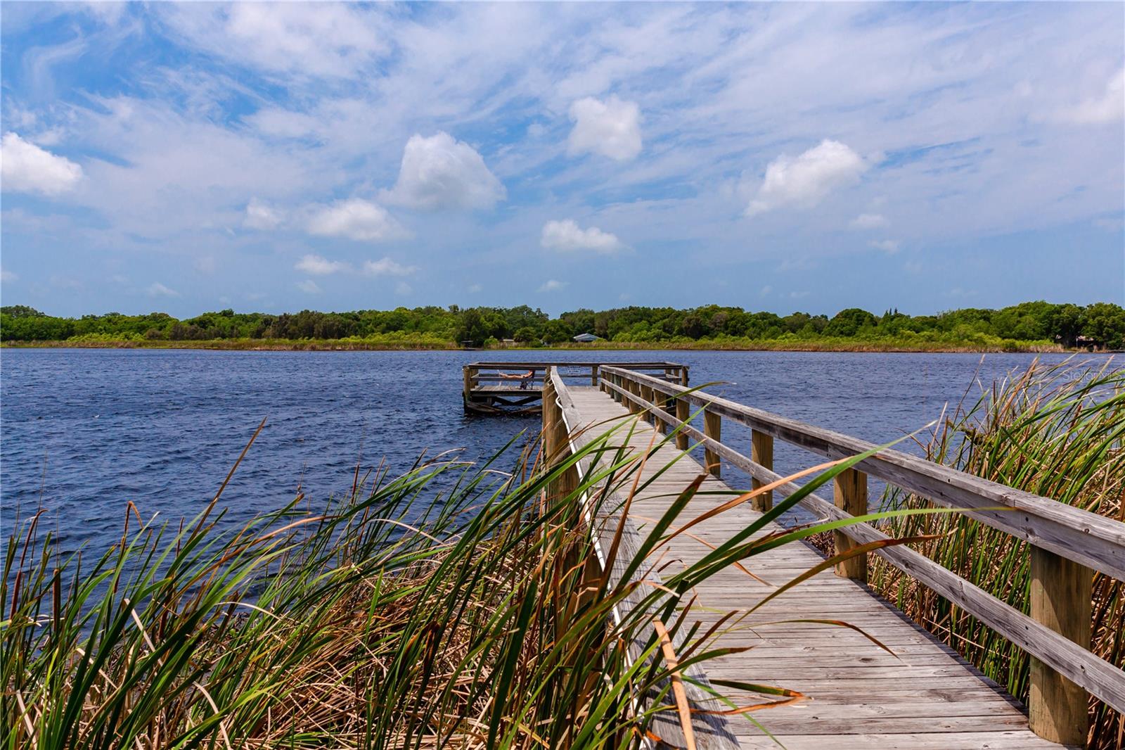 ON TOP OF THE WORLD - Residential