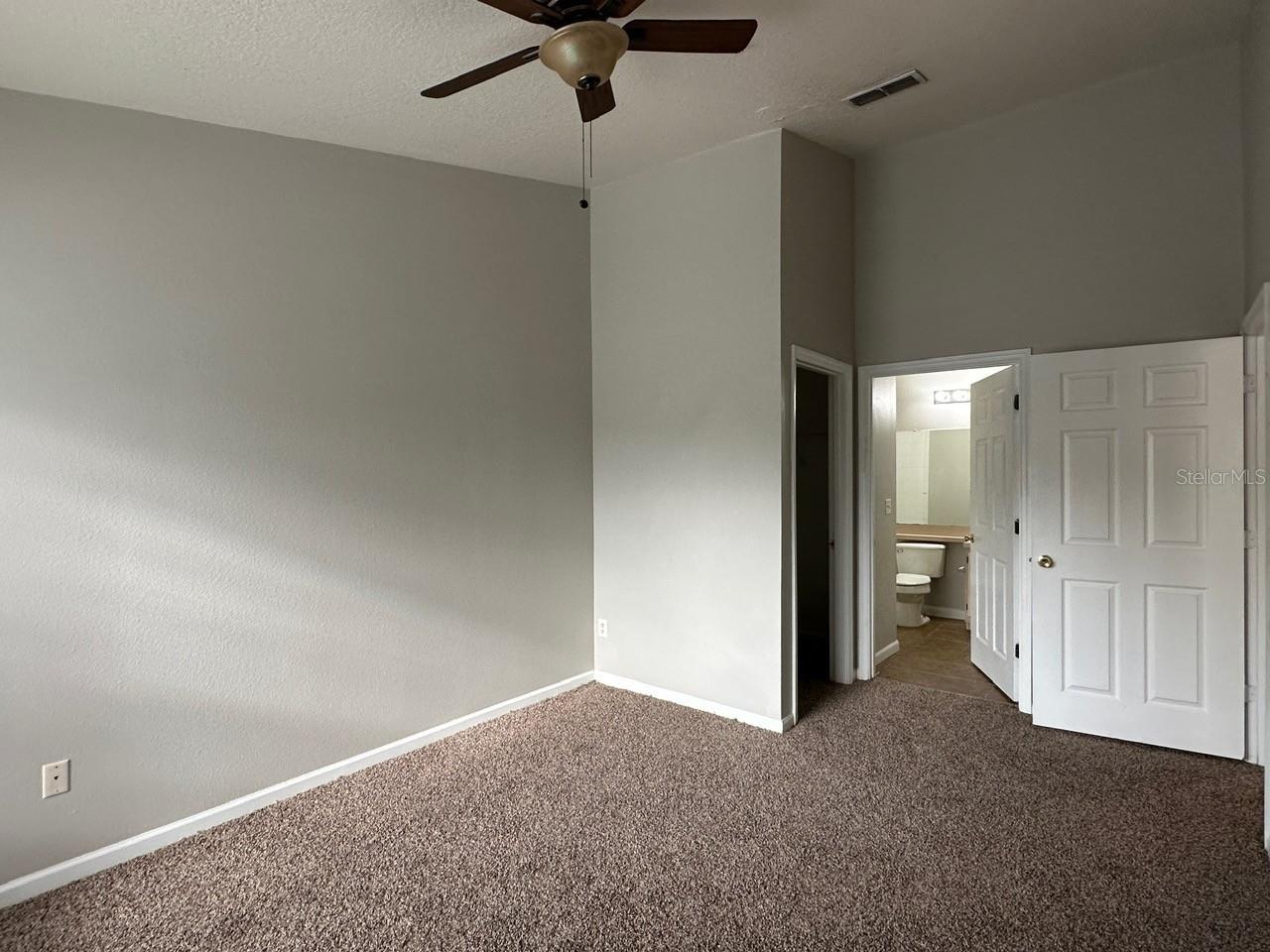 SUNSET LAKES CONDOMINIUM 8472/3367 UNIT 812 BLDG 2 - Residential