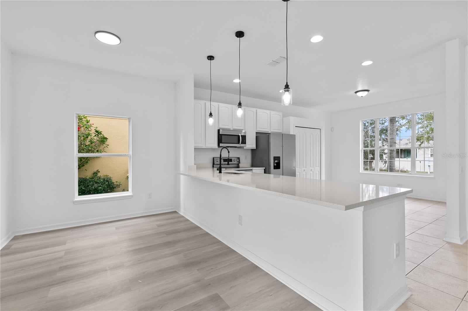 CYPRESS SHADOWS UNIT 1 - Residential