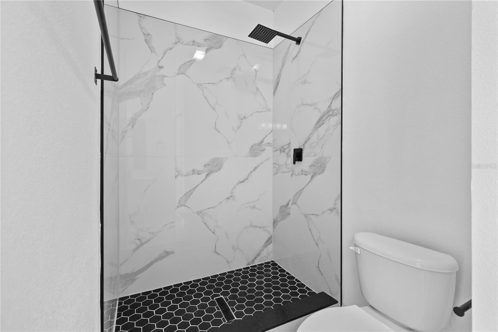 CYPRESS SHADOWS UNIT 1 - Residential