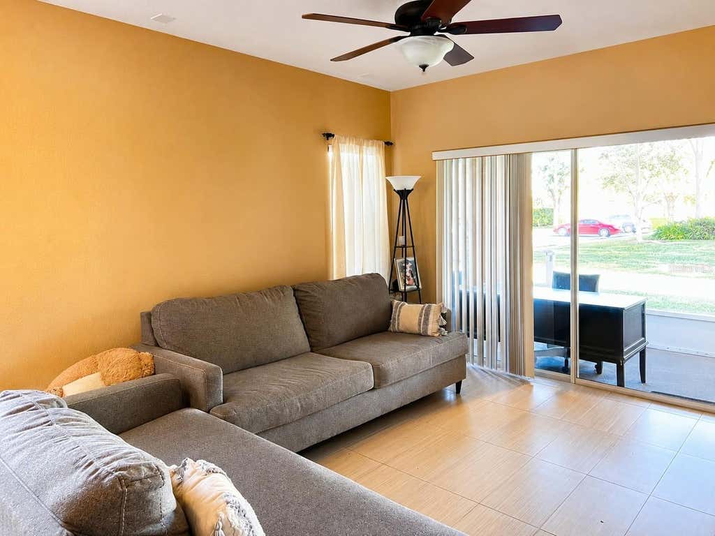 Photo of 106 Weymouth Drive, Davenport, FL 33897 (MLS # S5154571)