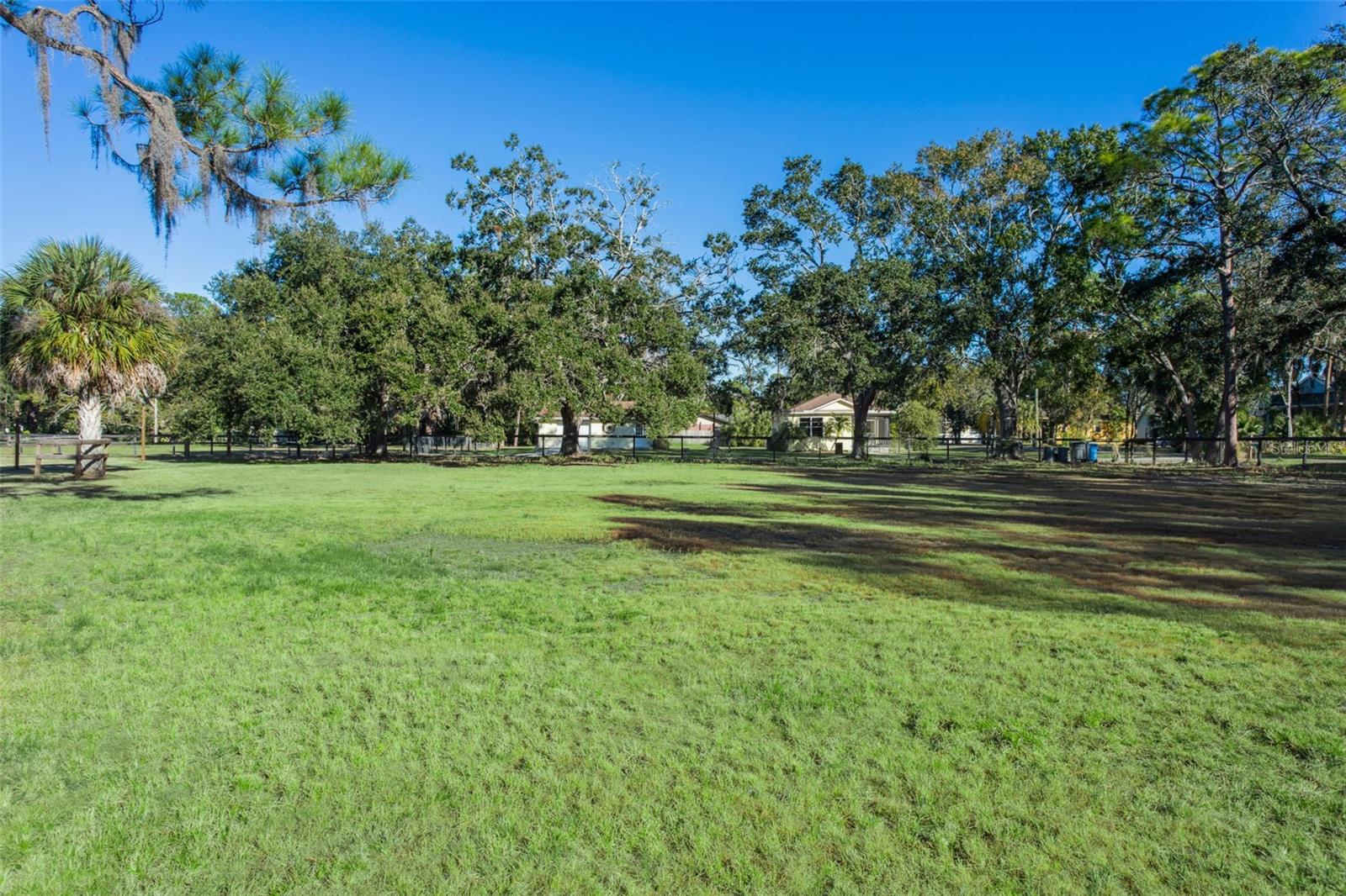 OLDSMAR FARM 4 - Land