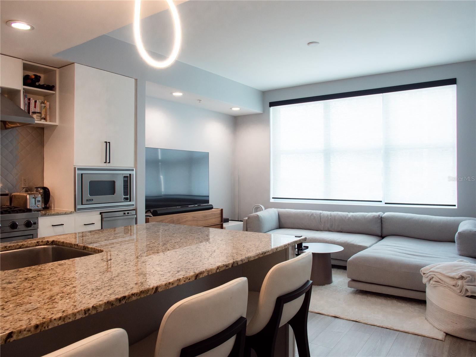 1120 E KENNEDY BOULEVARD 1225