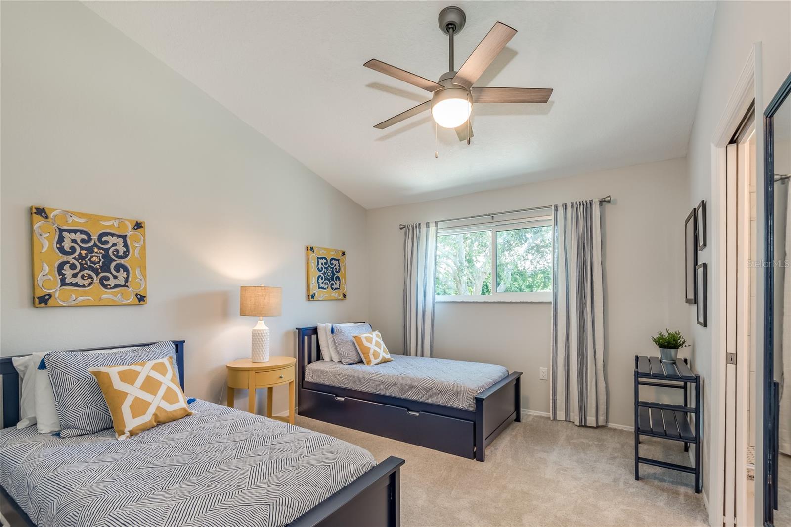 VILLAGES/SEAPOT CONDO - Residential Lease