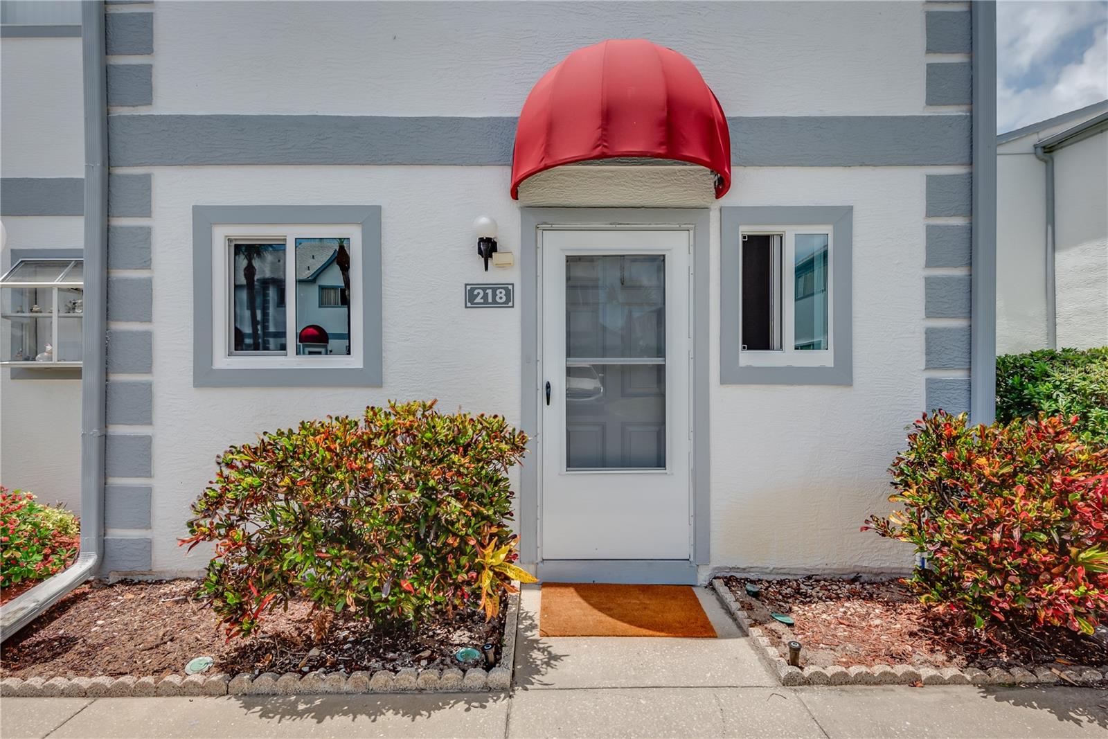 VILLAGES/SEAPOT CONDO - Residential Lease