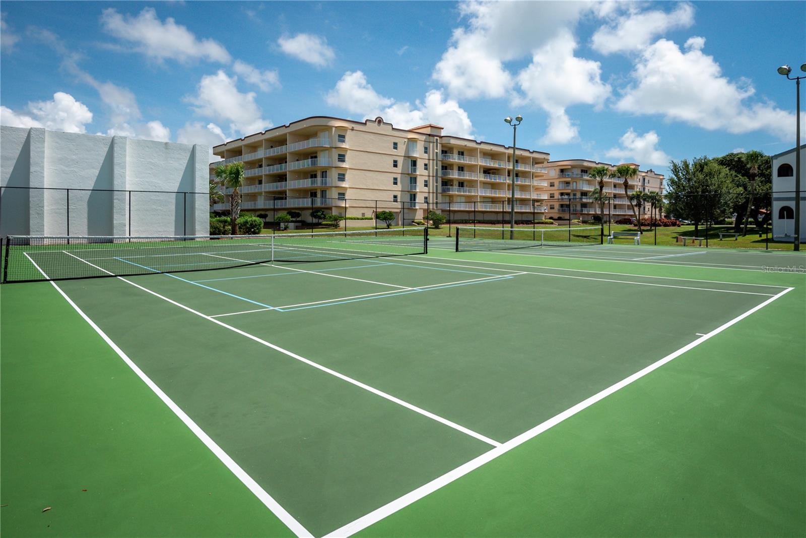 VILLAGES/SEAPOT CONDO - Residential Lease