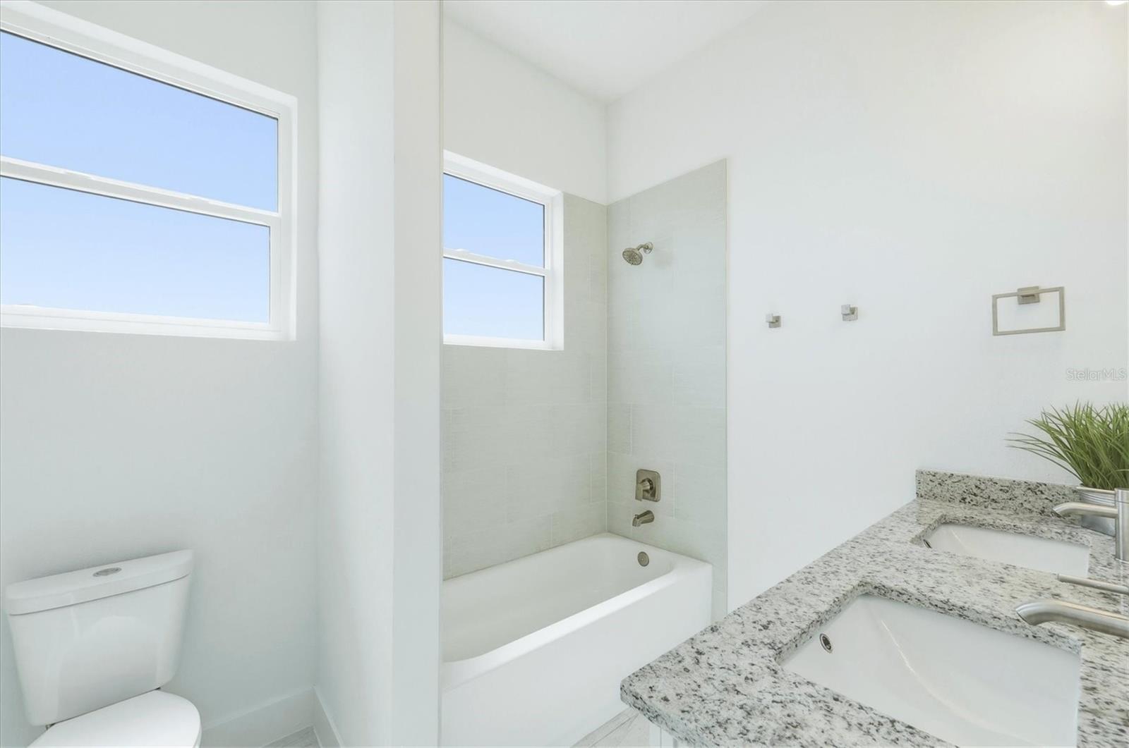 ROTONDA SANDS - Residential