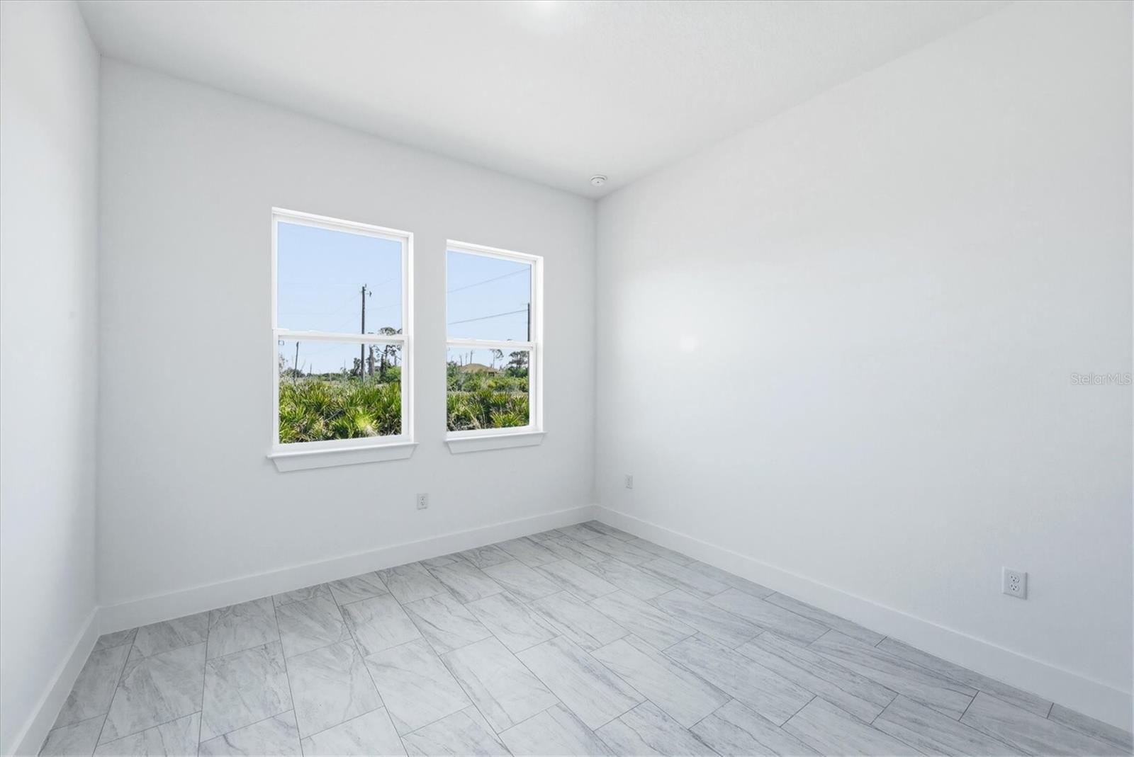 ROTONDA SANDS - Residential