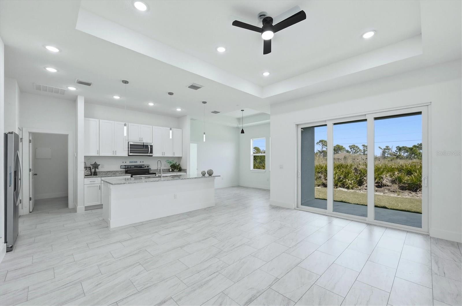 ROTONDA SANDS - Residential