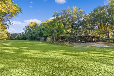 A home in EUSTIS