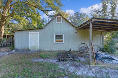 A home in EUSTIS