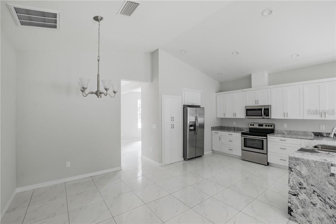 CASA LOMA SUB - Residential