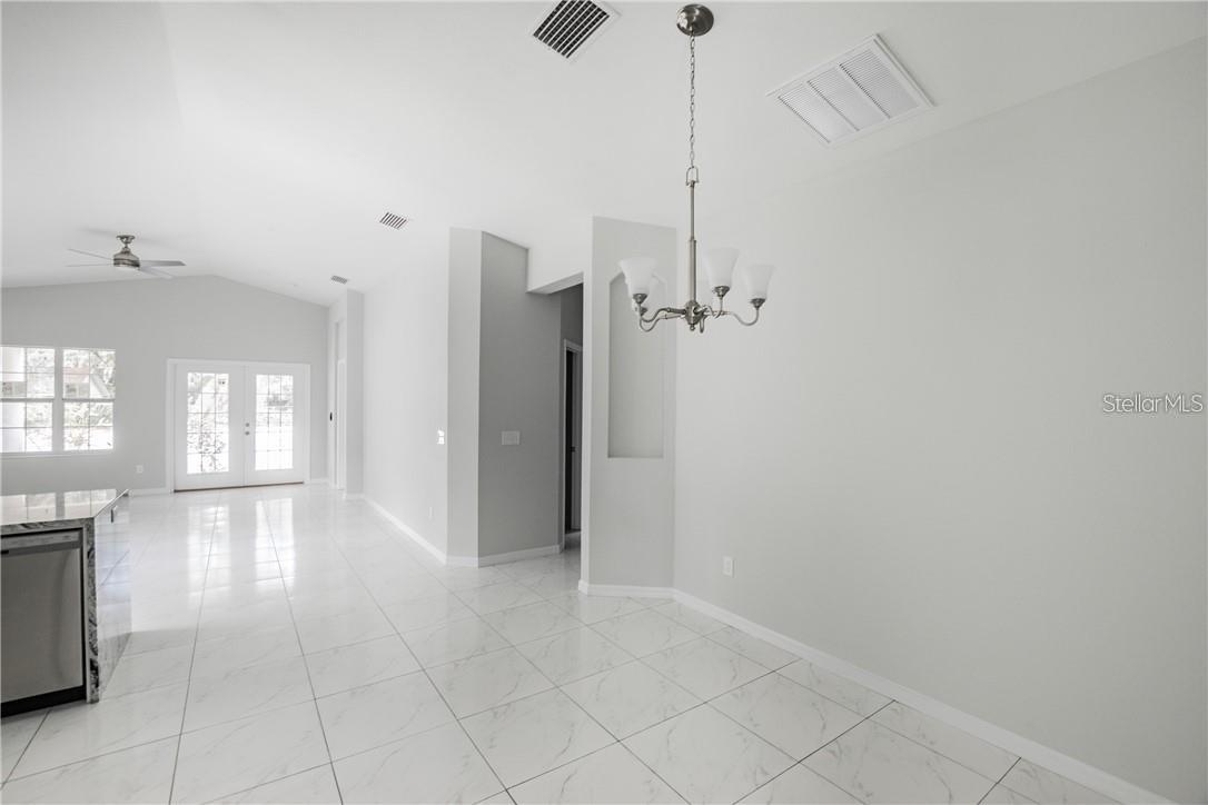 CASA LOMA SUB - Residential