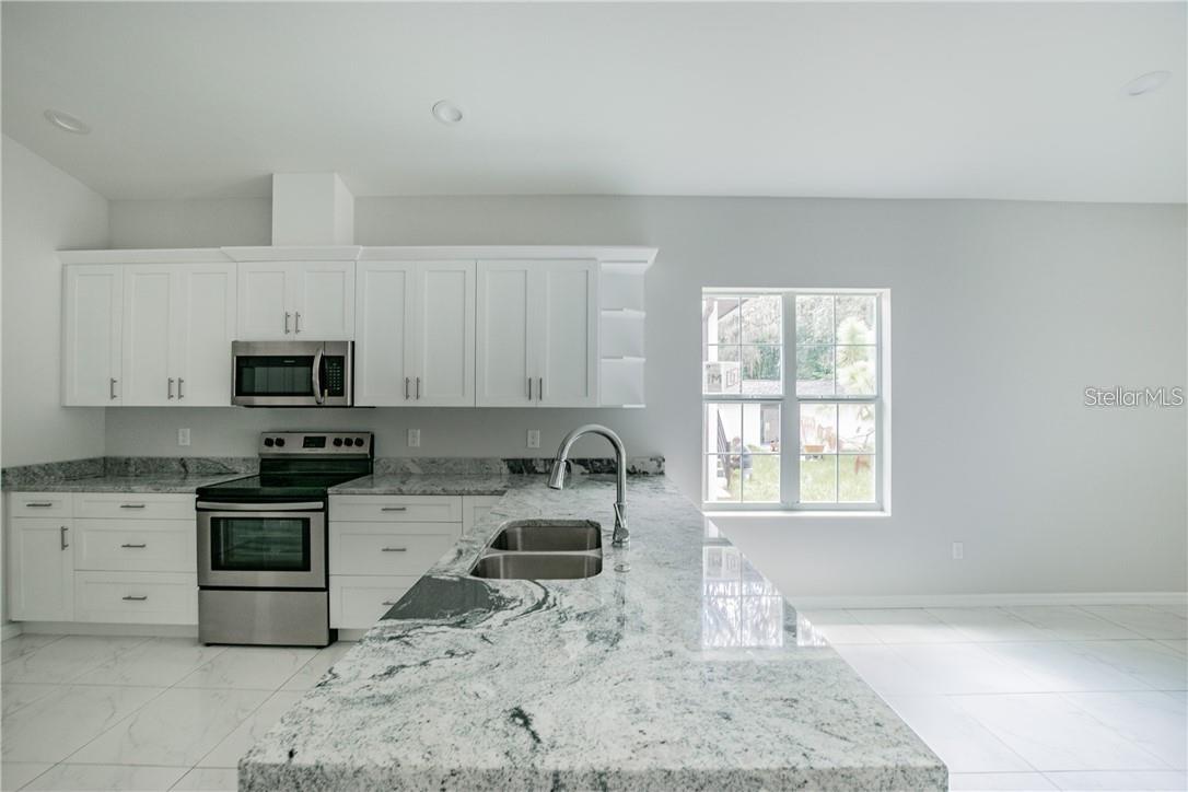 CASA LOMA SUB - Residential