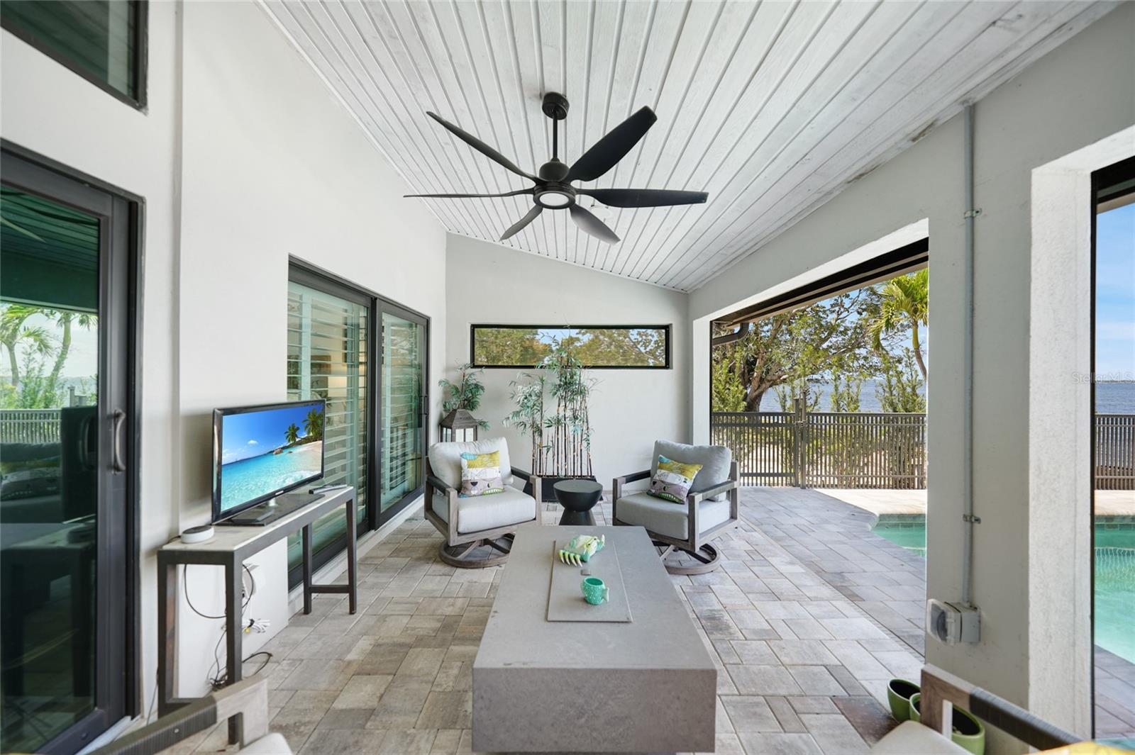 PUNTA GORDA ISLES SEC 10 - Residential