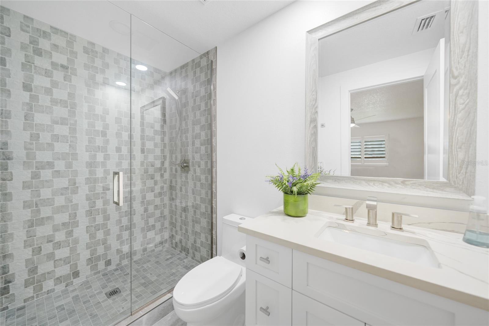 PUNTA GORDA ISLES SEC 10 - Residential