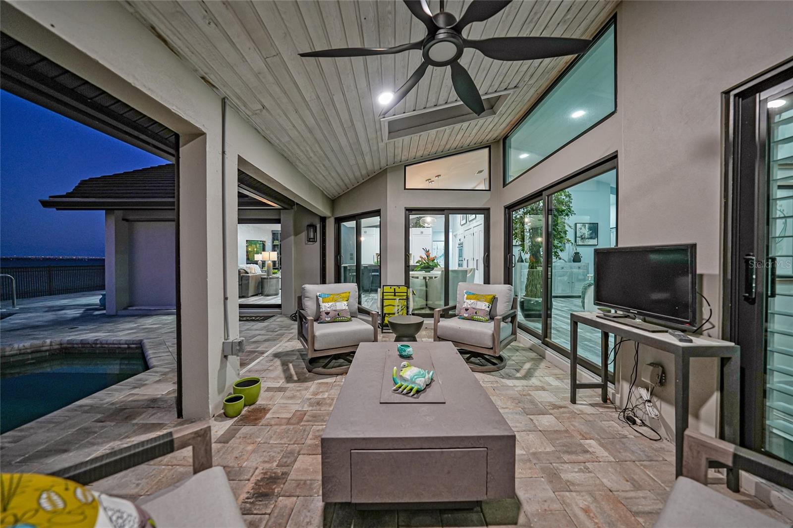 PUNTA GORDA ISLES SEC 10 - Residential
