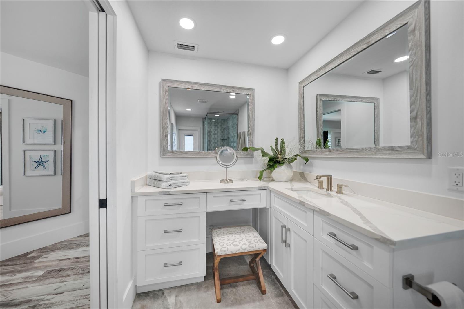 PUNTA GORDA ISLES SEC 10 - Residential