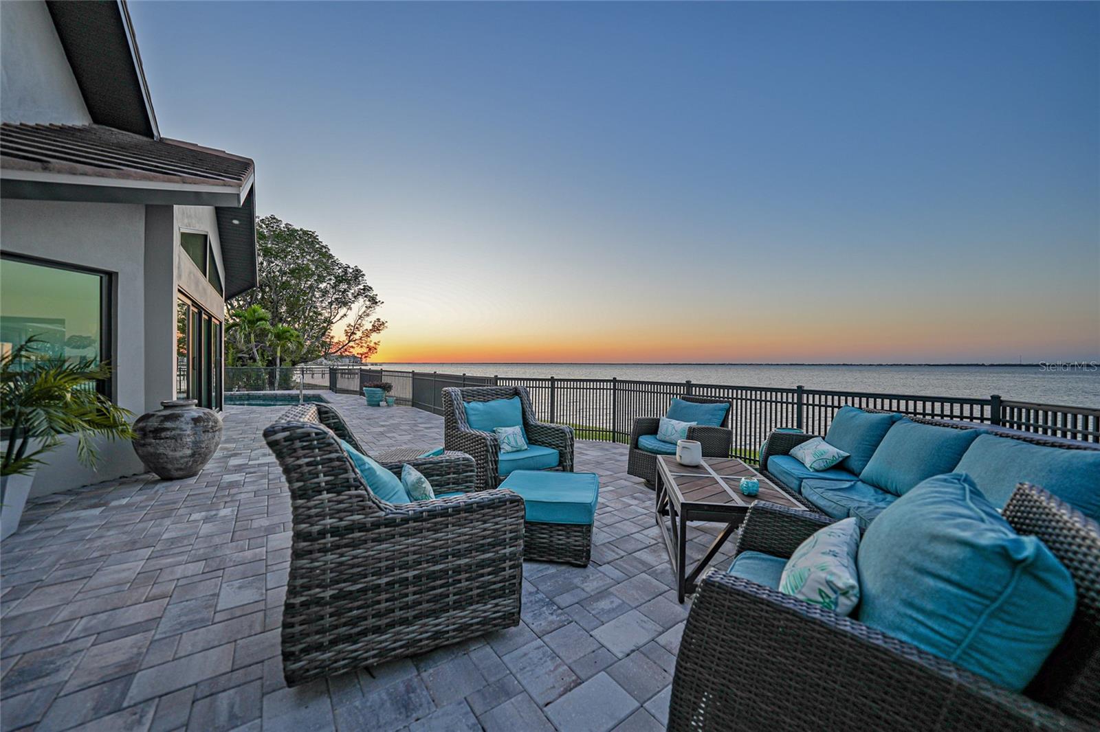 PUNTA GORDA ISLES SEC 10 - Residential