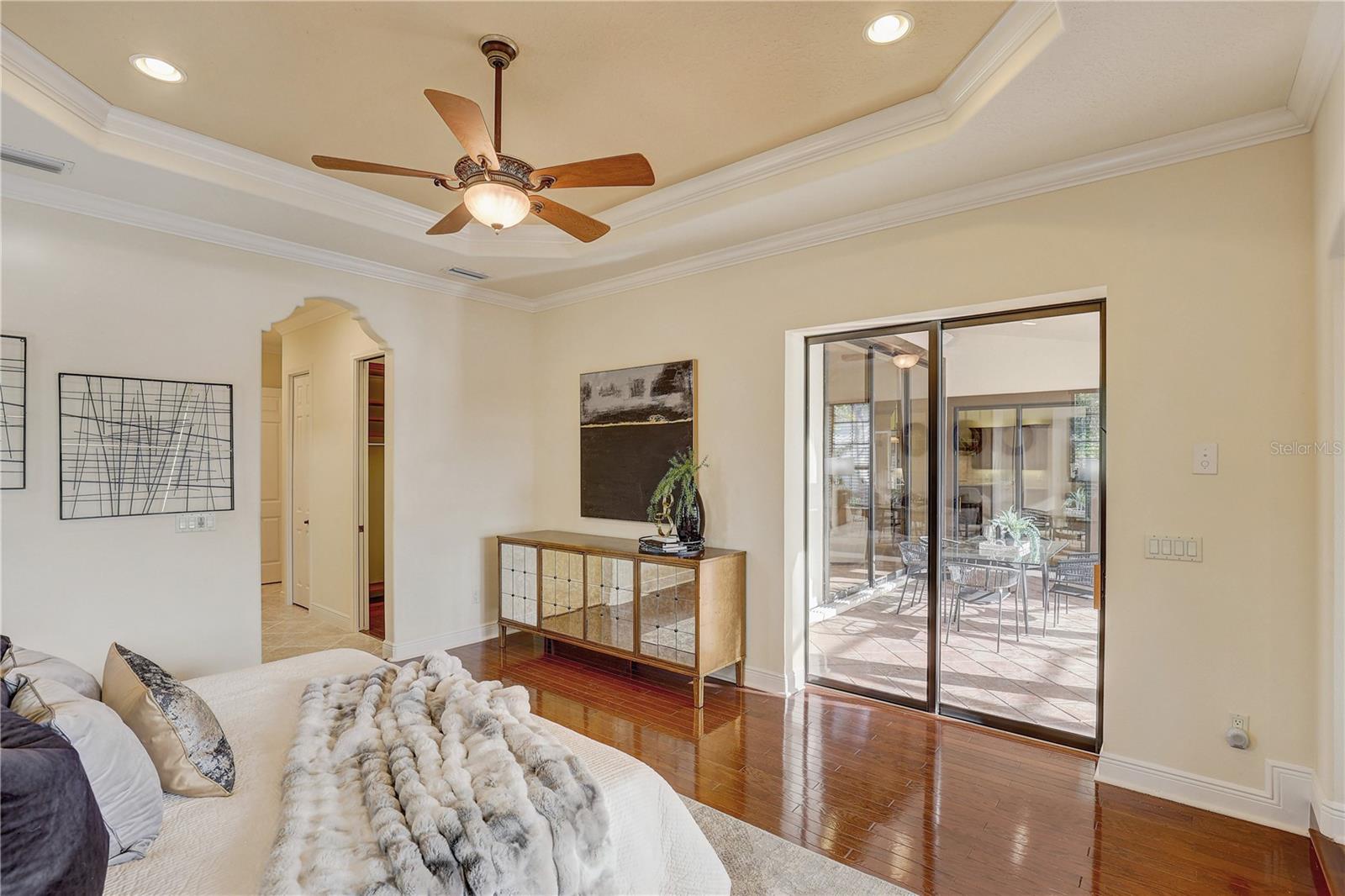 MIRABAY PH 2A-4 - Residential