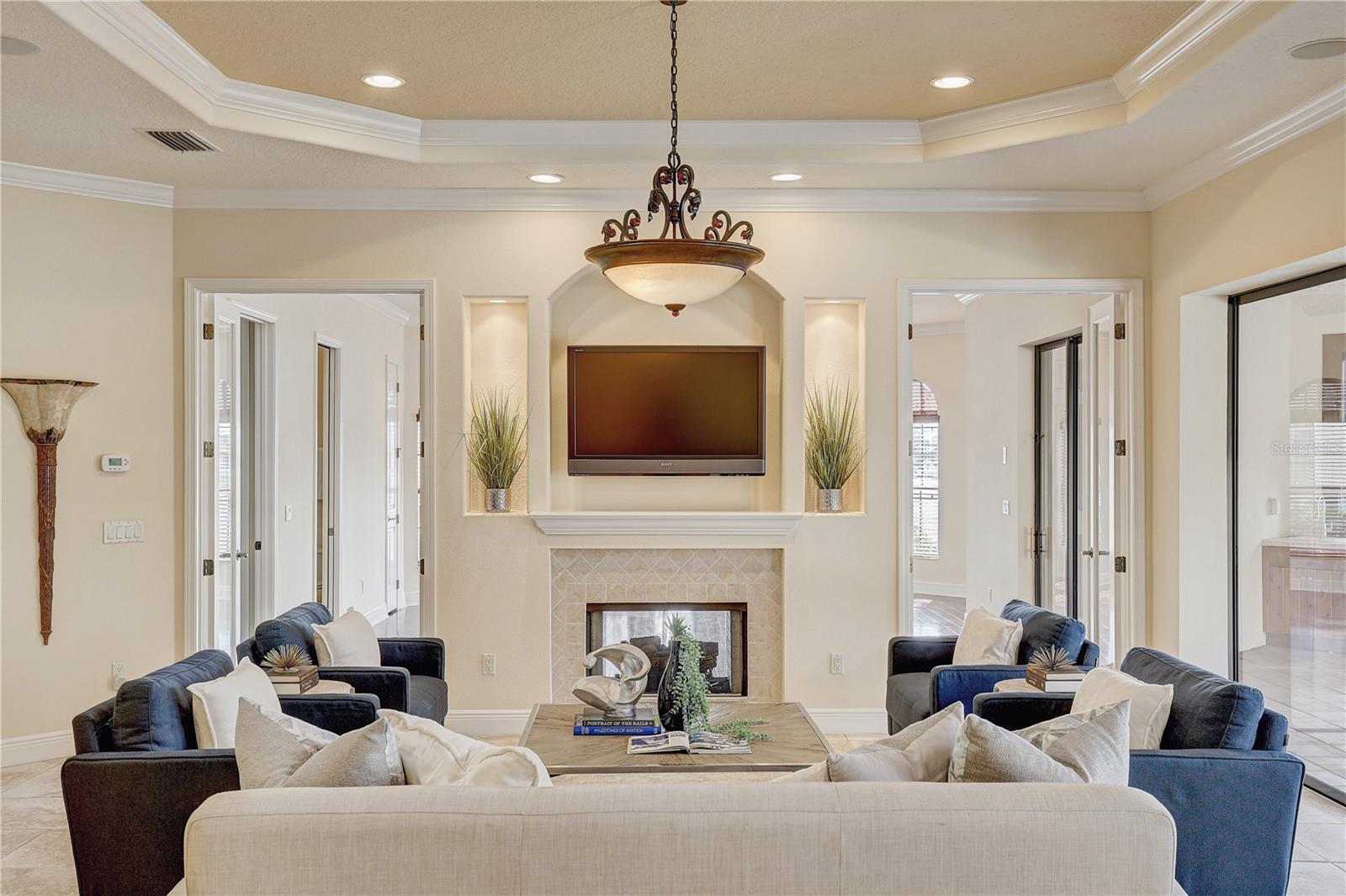 MIRABAY PH 2A-4 - Residential